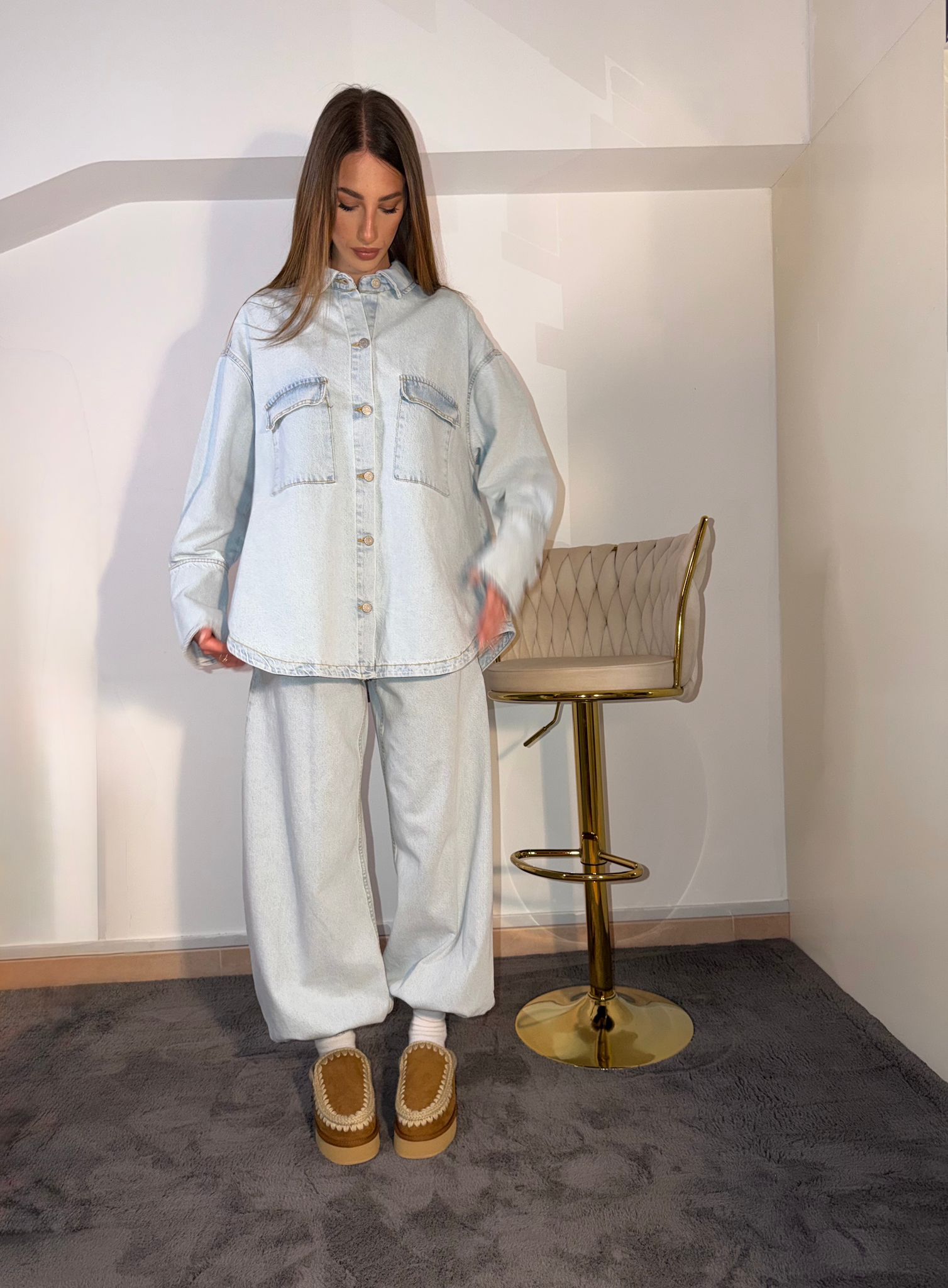 Completo in Jeans con Camicia e Pantalone